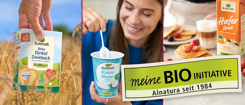 Dreigeteiltes Bild mit mehreren Alnatura Produkten und der Fahne "Meine Bio-Initiative – Alnatura seit 1984"